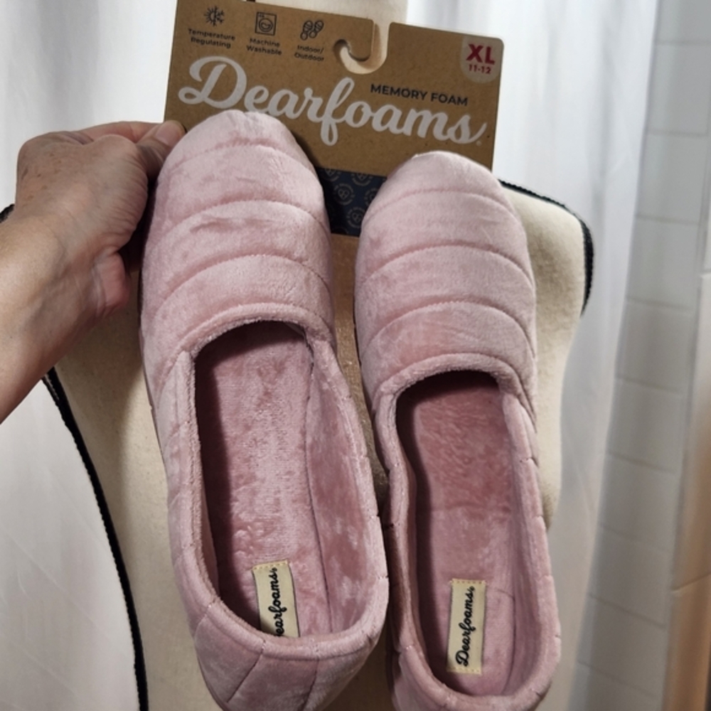 NWT Dearforms Memory Foam Slippers Comfy Houseshoes Cottagecore